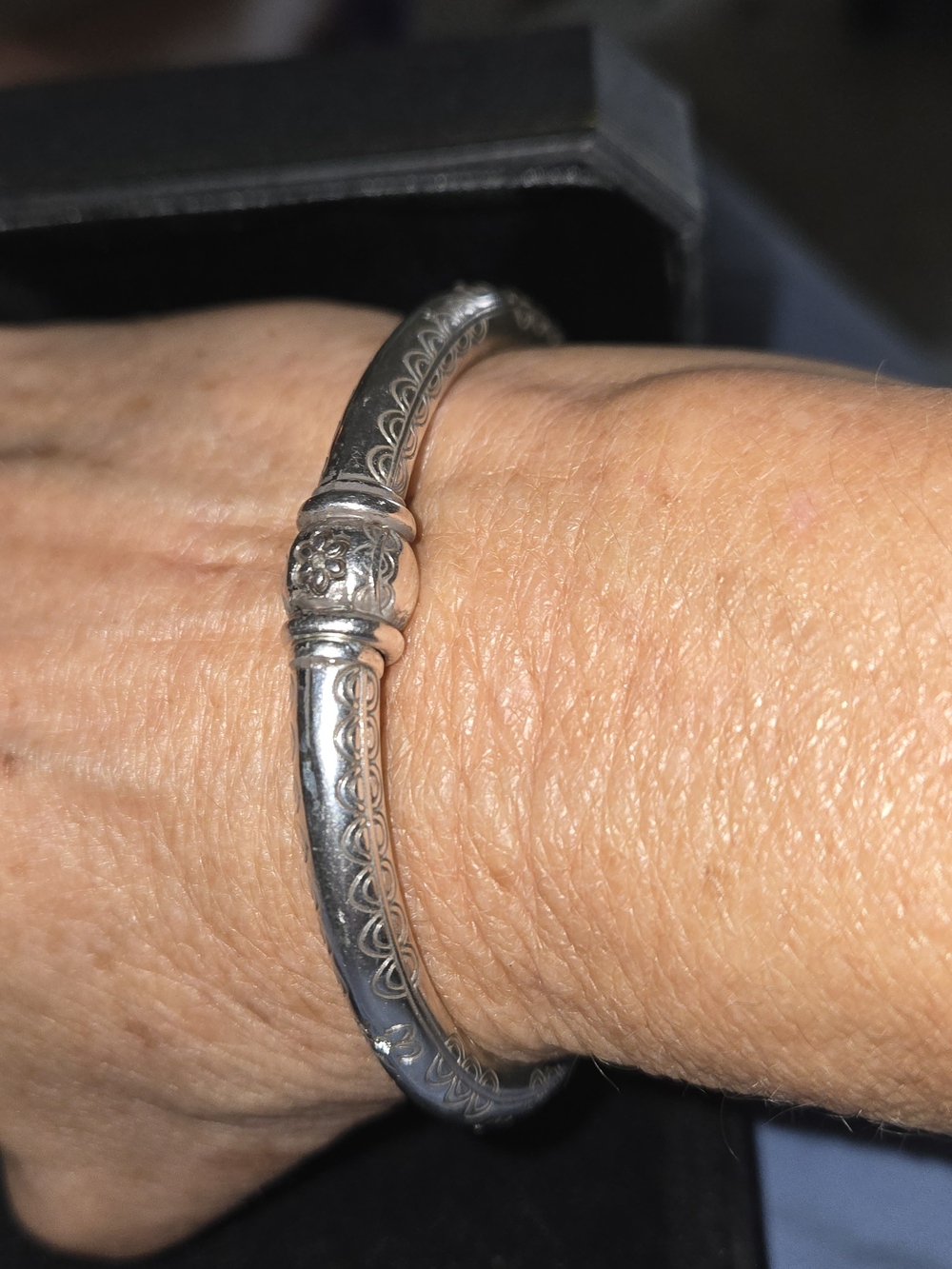 Sterling Silver Etched Hinged Bangle Bracelet With Crystals